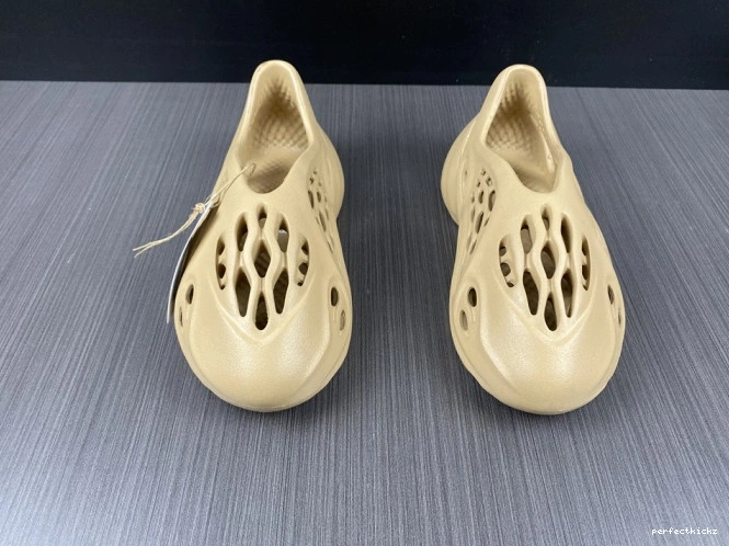 Foam Adidas Yeezy RNNR Ochre GW3354 0813